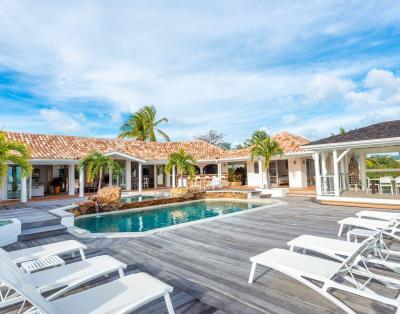 OCEAN VIEWS – VILLA BELLE FONTAINE – LUXURY